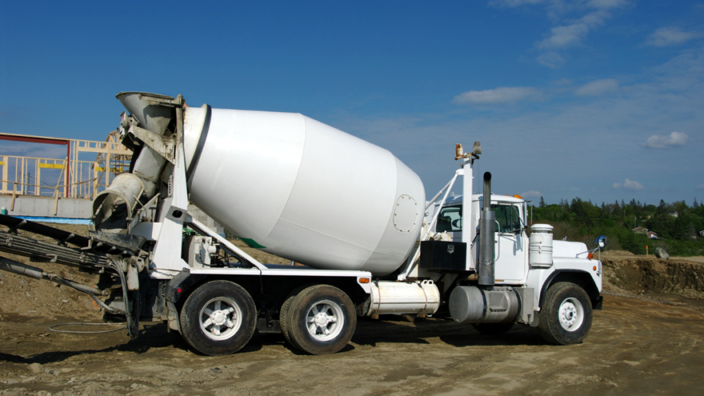 Concrete mixer trucks play a crucial role in the construction industry, but their size and weight make them a significant hazard on the road. A fully loaded concrete mixer truck can weigh up to 40 tons, making it difficult to maneuver and stop. When these massive vehicles are involved in accidents, the consequences are often severe, resulting in: