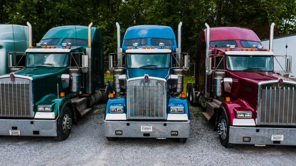 Determining liability in a Macon County truck accident can be complex. Multiple parties may be responsible, including: